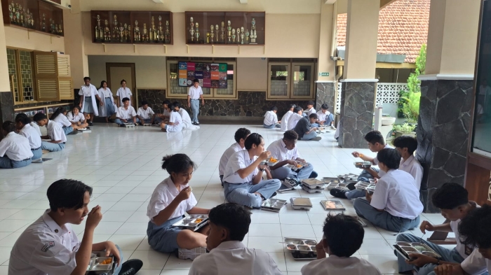 Santap MBG Bersama