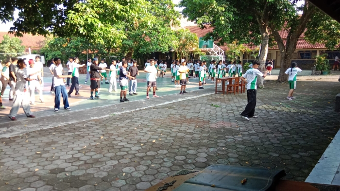 Senam Indonesia Sehat