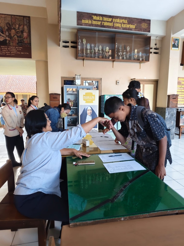 Melayani dengan Sepenuh Hati